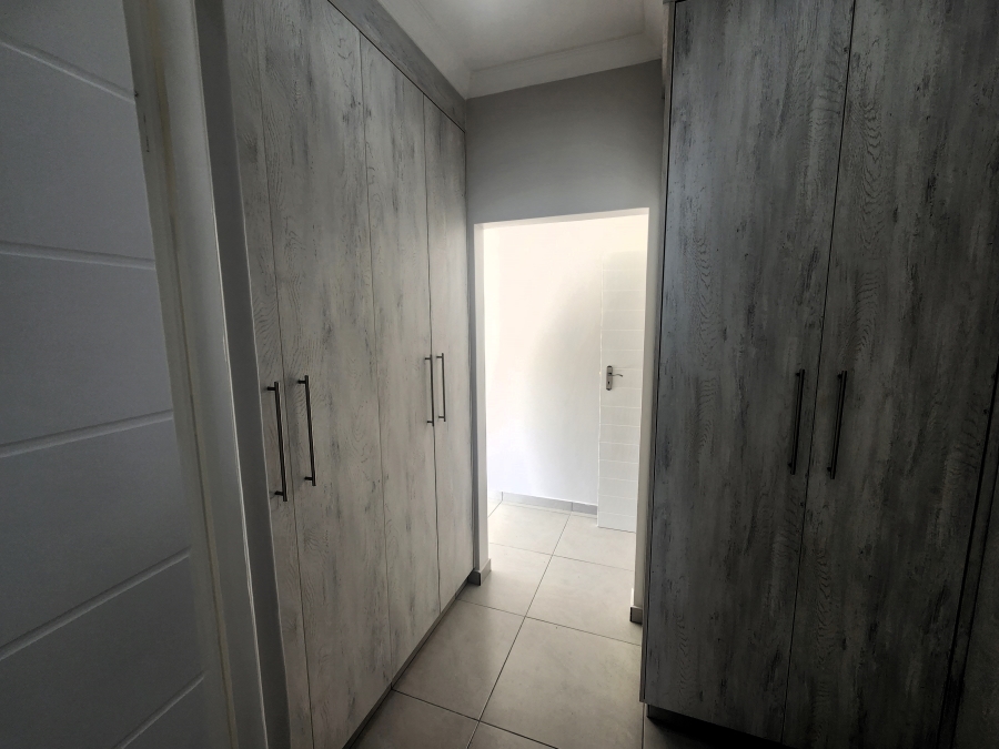 3 Bedroom Property for Sale in Dana Bay Western Cape